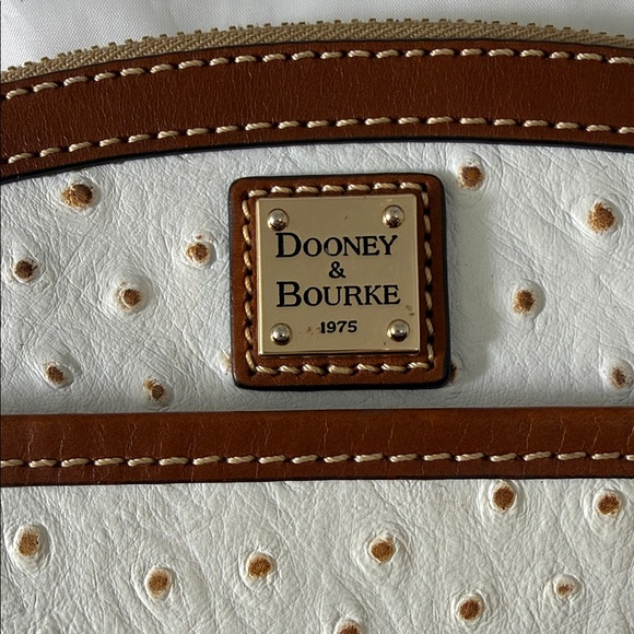 Dooney & Bourke Ostrich White and Tan Clutch - Picture 2 of 8